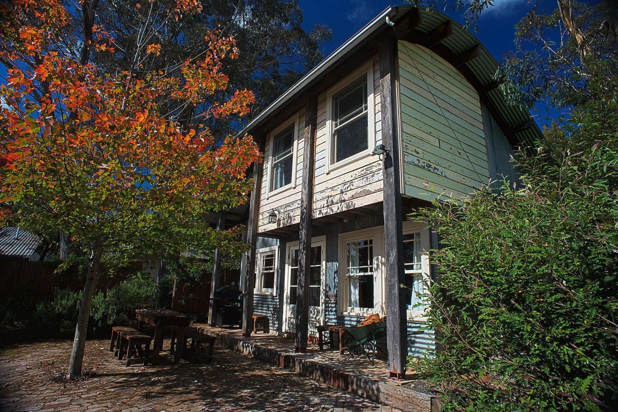 Old Leura Dairy Hotel Exterior photo